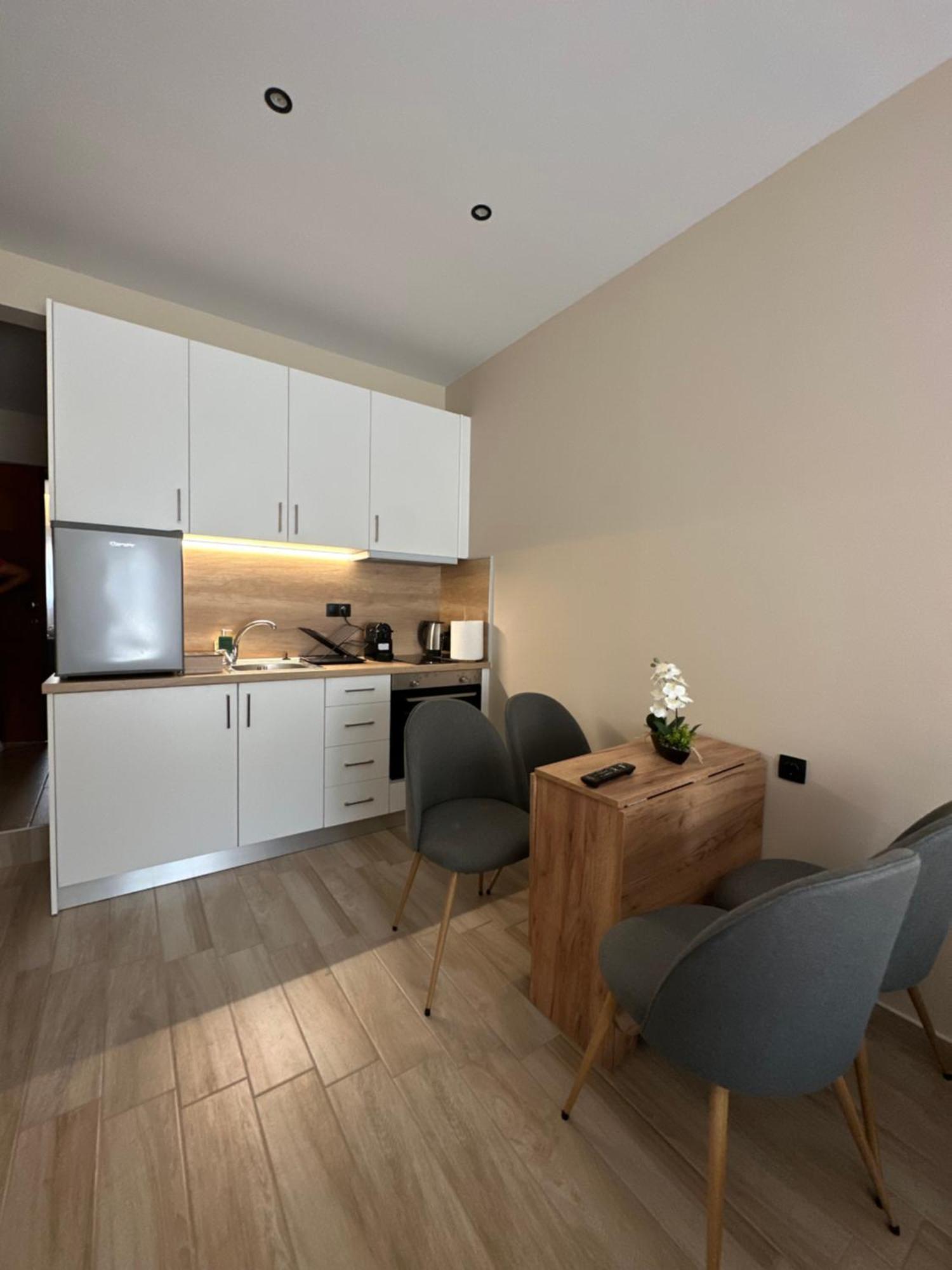 Apartment Klelia Boutique *